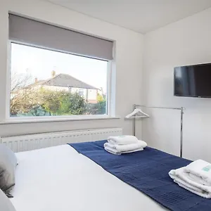 Superb, Newly Extended House Near Peak District Holiday home